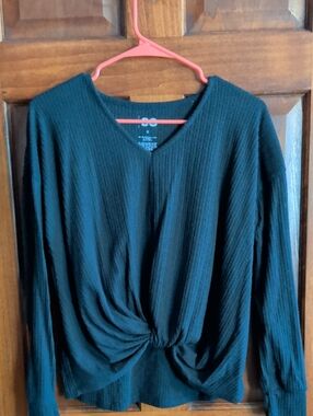 Womens Charcoal Grey V-Neck Twist Front Long Sleeve Top